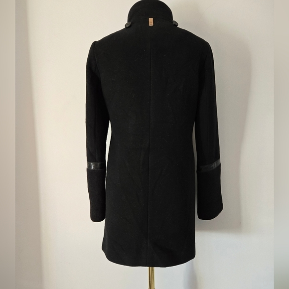 MACKAGE Wool/Cashmere/Leather Women's Black Button-Up Coat. Size Small - Picture 6 of 14